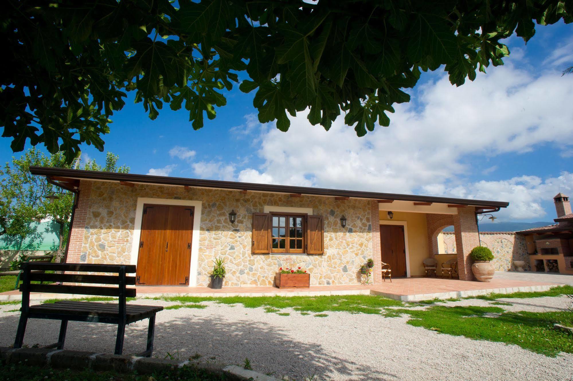 Azienda Agrituristica Vivi Natura Pompei Exterior photo